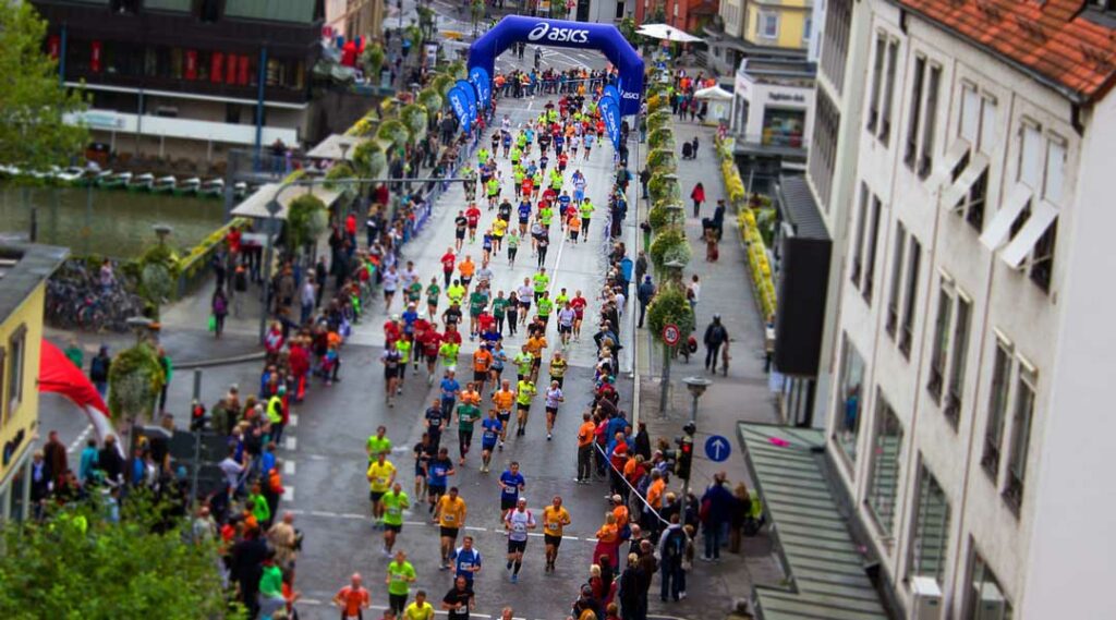 Een marathon rennen