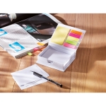 Notitieblokken met sticky notes bedrukken op wit karton Memoset kleur wit sfeervolle weergave