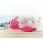 Trucker cap voor full colour bedrukking MidTown kleur neon fuchsia sfeervolle hoofdweergave