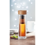 Flessen van borosilicaatglas met infuser 420 ml TeaBoo kleur doorzichtig sfeervolle weergave