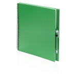 Gerecycled notitieboekje in kleur met pen A4 gladde vellen ECOriginal kleur groen