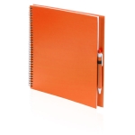 Gerecycled notitieboekje in kleur met pen A4 gladde vellen ECOriginal kleur oranje