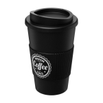 Geïsoleerde plastic koffiemok 350 ml Takeaway Grip American kleur zwart weergave zeefdruk