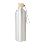 Drinkfles van gerecycled aluminium met bamboe deksel en band 770ml kleur zilver tweede weergave voorkant