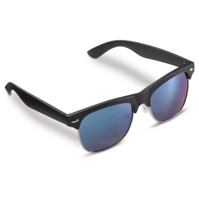 Zwarte zonnebril met zwarte frames UV400-bescherming