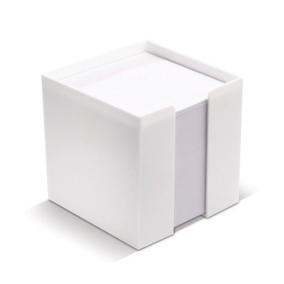 Kubus van 800 blanco notitievelletjes in een plastic doos 10x10x10cm